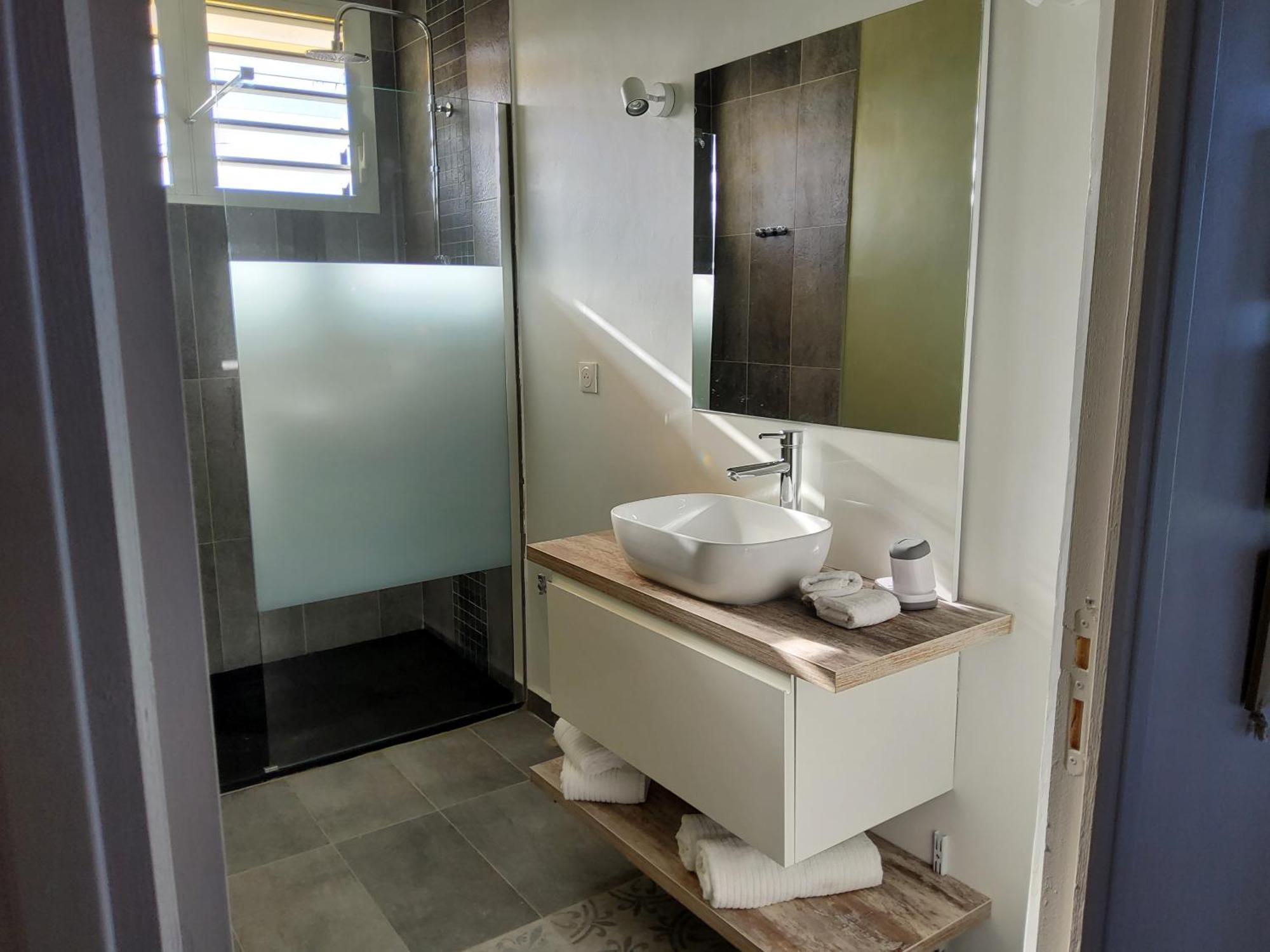 Appartement T1 Bis Joli Cocoon Saint-Benoît Exteriér fotografie